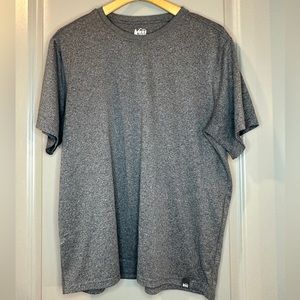 REI Men’s XL Quick Dry T-Shirt Grey